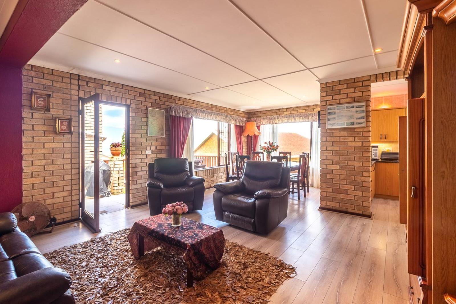 Villa Majestic For Exclusive Accommodation 포트알프레드 외부 사진