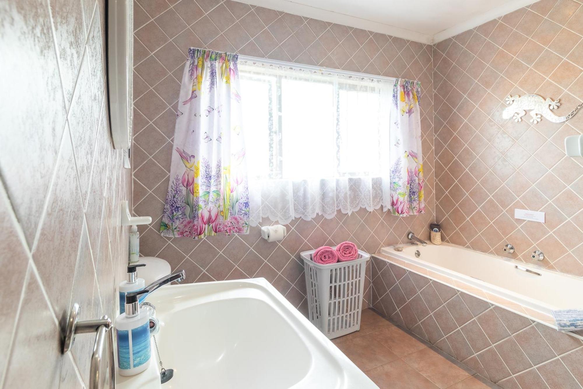 Villa Majestic For Exclusive Accommodation 포트알프레드 외부 사진
